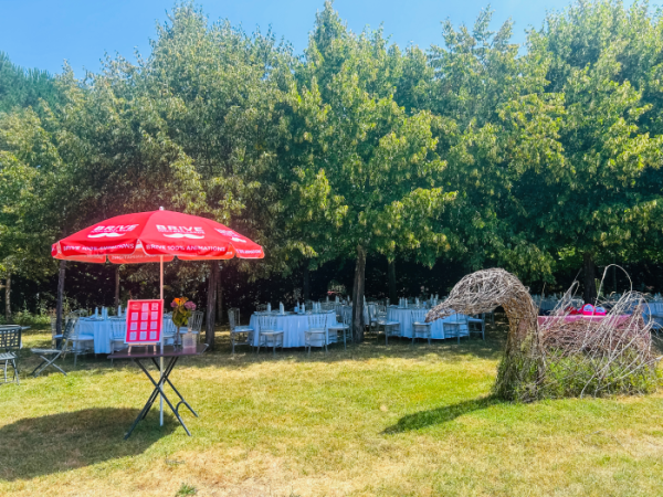 Image décrivant un repas organisé pour le séminaire cadres de Charal